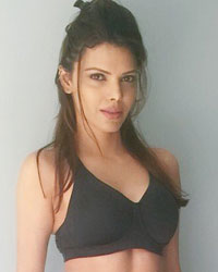 Sherlyn Chopra